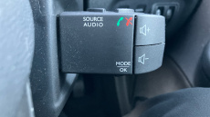 Renault Captur 0.9 TCE 90 Iconic 5dr Petrol Hatchback